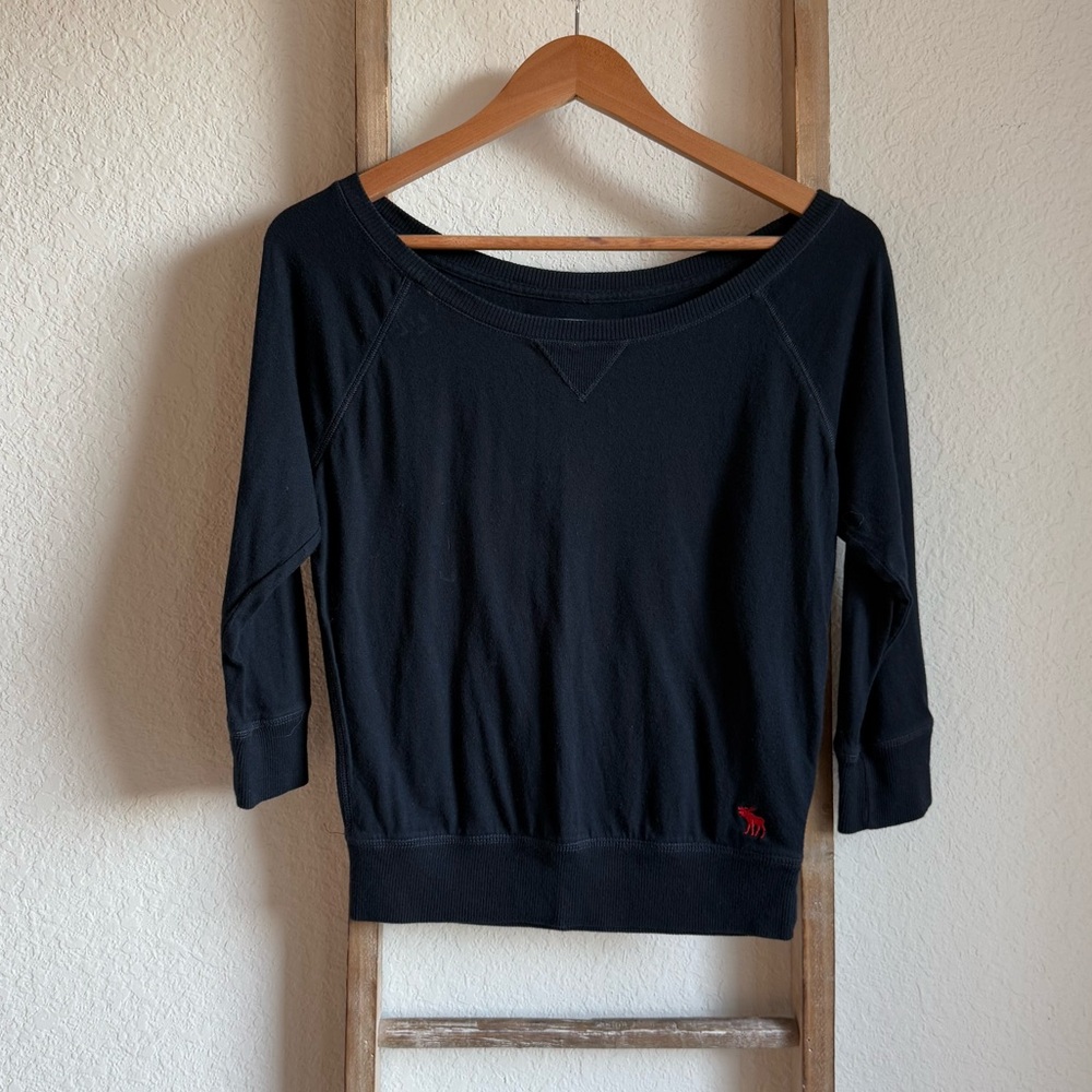 Abercrombie & Fitch navy blues top sz: Small